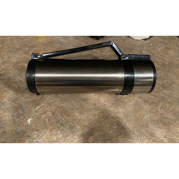 Vintage Tiger Sahara Pal Stainless Steel Vacuum Bottle NWC-1400 Capacity 1.39L - Picture 2 of 6